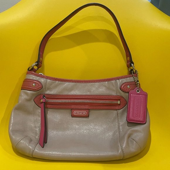 Coach Handbags - Coach RARE Tri-Toned All Leather Mini Hobo Bag in EUC